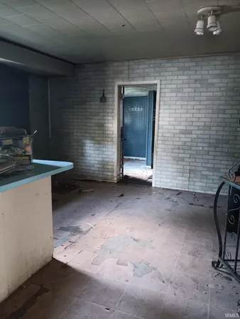 $61,249 | 321 North Chicago Avenue, Brazil, IN 47834