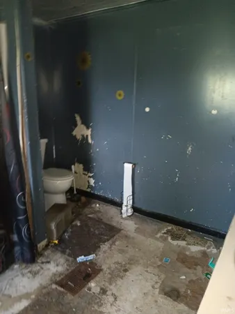 $61,249 | 321 North Chicago Avenue, Brazil, IN 47834