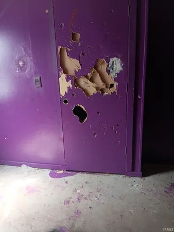 $61,750 | 321 North Chicago Avenue, Brazil, IN 47834