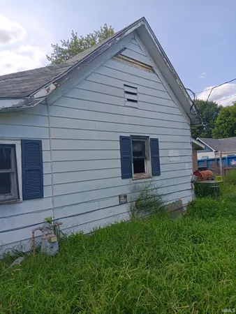 $61,249 | 321 North Chicago Avenue, Brazil, IN 47834