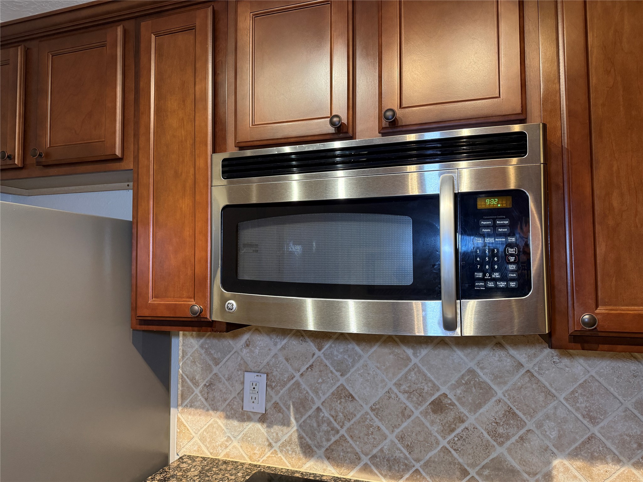 2224 South Piney Point Road, Unit 223 Houston, TX 77063 - Photo 11 of 29