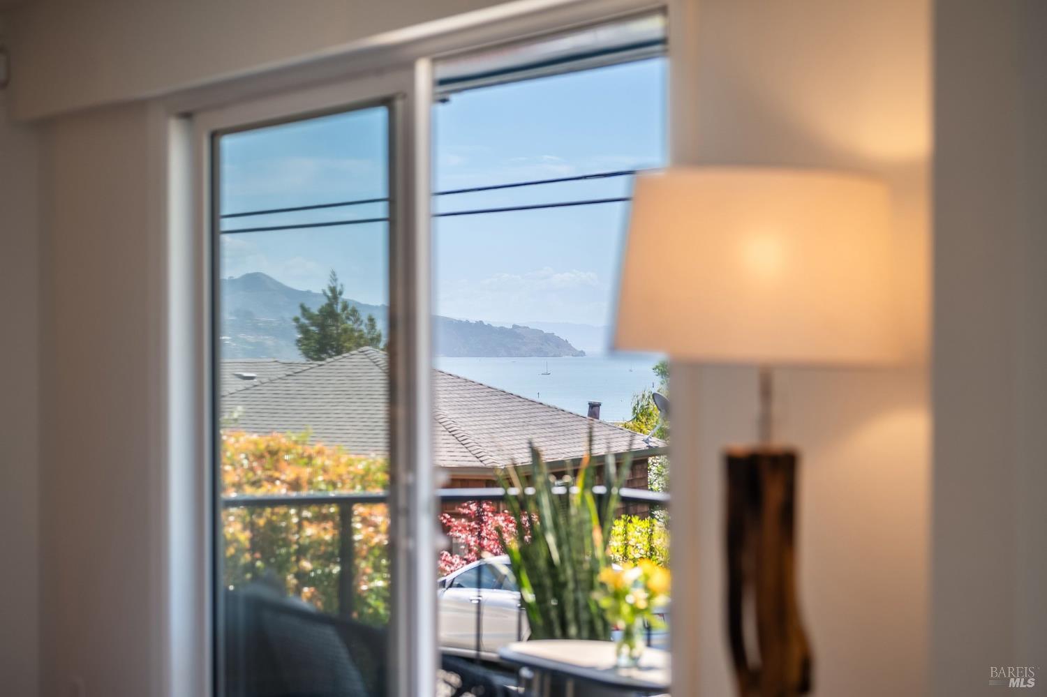 70 Stanford Way Sausalito, CA 94965 - Photo 11 of 55