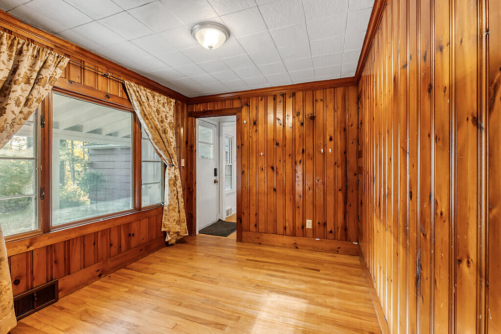 69 1st Rangeway Waterville, ME 04901 - Photo 12 of 24 Office