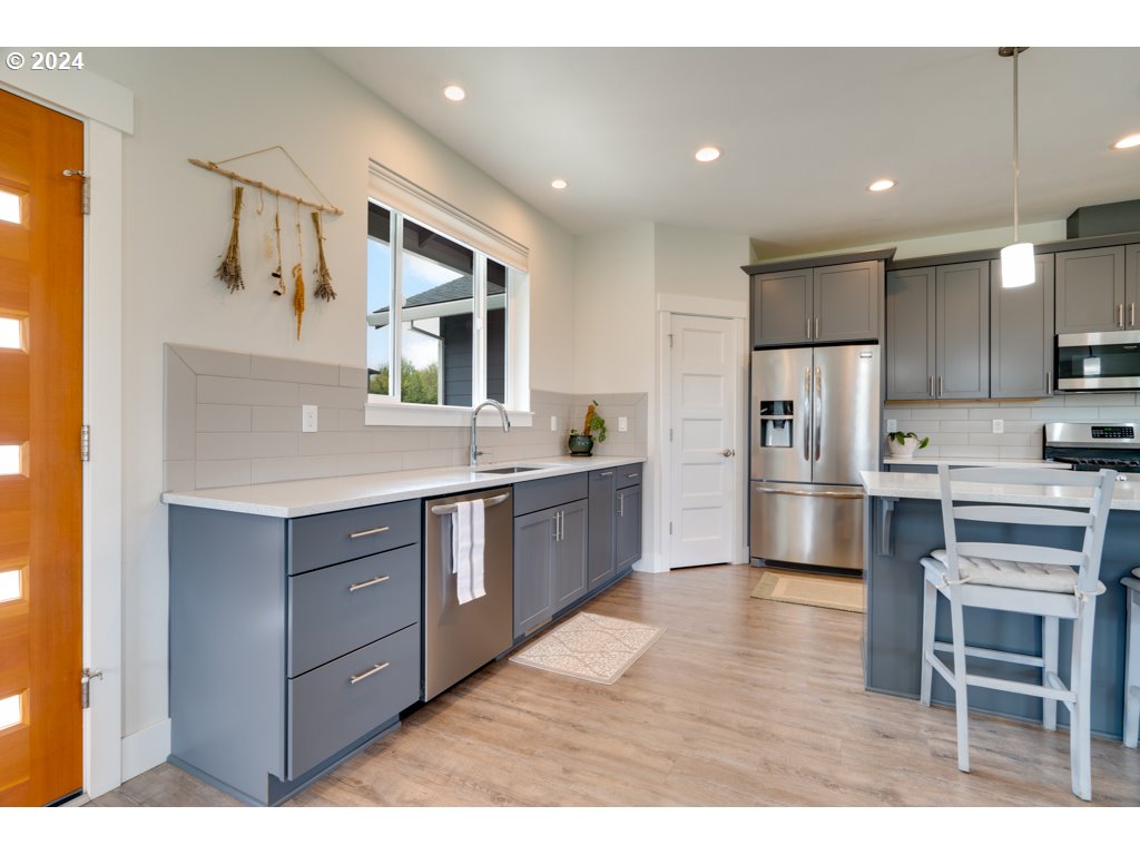1036 Multnomah Road Hood River, OR 97031 - Photo 20 of 48 Gallery Image 20