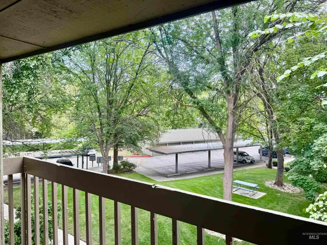 $314,000 | 3757 South Gekeler Lane, Unit 192, Boise, ID 83706