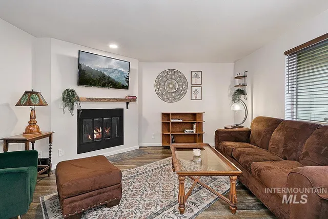 $314,000 | 3757 South Gekeler Lane, Unit 192, Boise, ID 83706