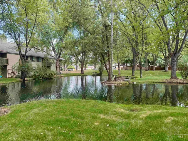 $314,000 | 3757 South Gekeler Lane, Unit 192, Boise, ID 83706