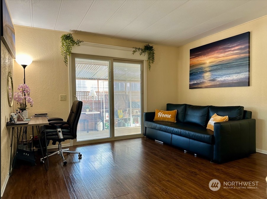 201 Union Avenue Southeast, Unit 11 Renton, WA 98059 - Photo 10 of 33 Gallery Image 10