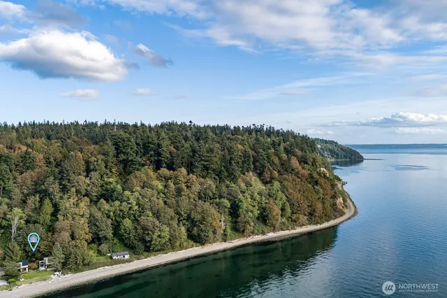 $2,995,000 | 7683 Maxwelton Road, Clinton, WA 98236