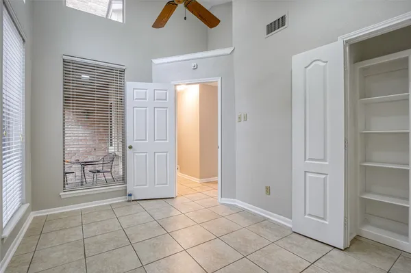 $167,990 | 17163 Beaver Springs Drive, Unit 14, Houston, TX 77090