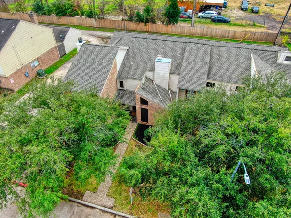 $167,990 | 17163 Beaver Springs Drive, Unit 14, Houston, TX 77090