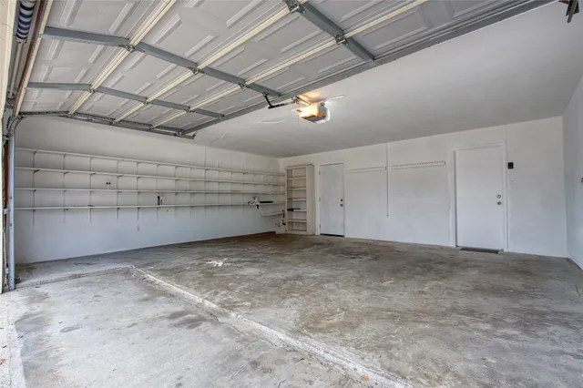 $174,900 | 17163 Beaver Springs Drive, Unit 14, Houston, TX 77090