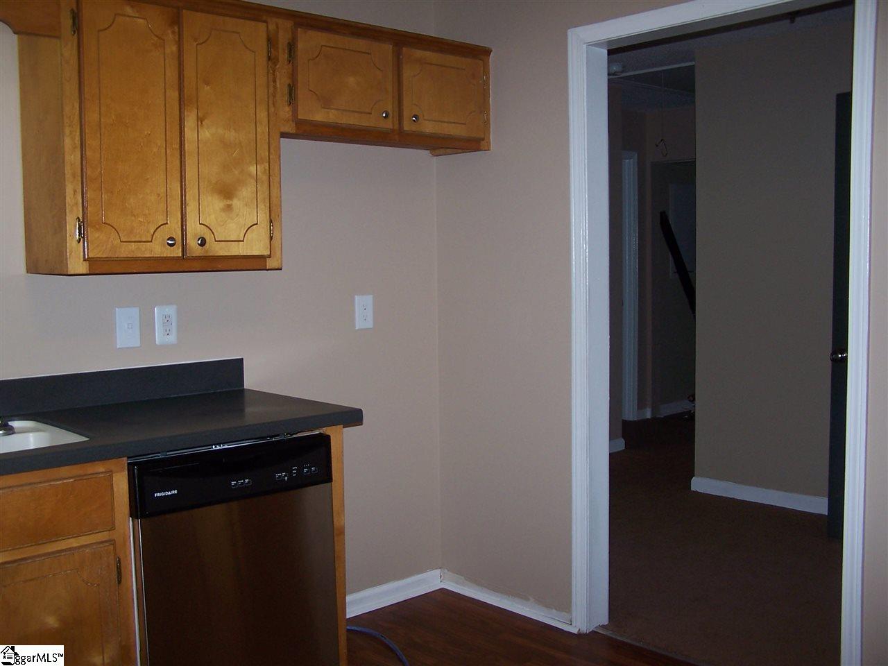 152 Haywood Road Easley, SC 29640 - Photo 3 of 13