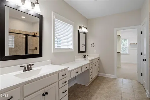 $550,000 | 2104 Temple Hills Way, Fuquay-Varina, NC 27526