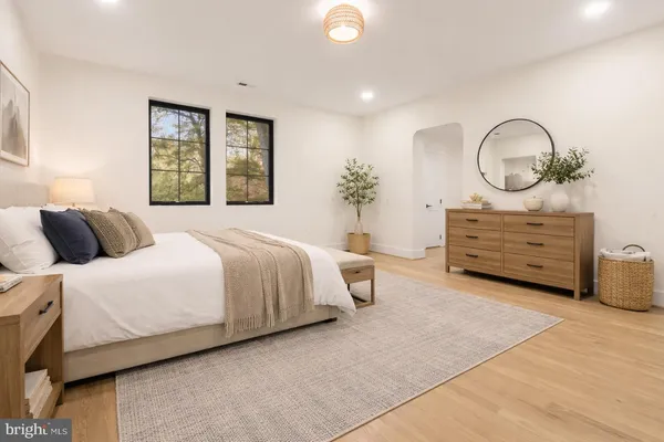 $1,675,000 | 9127 Sligo Creek Parkway, Silver Spring, MD 20901