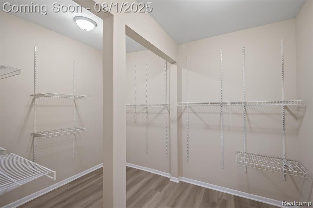 4866 Walnut Lake Road Bloomfield Hills, MI 48301 - Photo 16 of 33