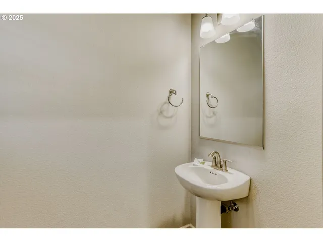 $524,900 | 6433 Southeast 23rd Street, Gresham, OR 97080