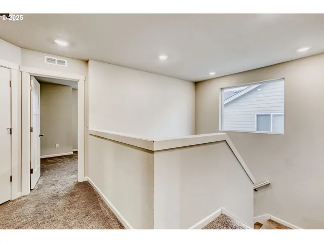 $524,900 | 6433 Southeast 23rd Street, Gresham, OR 97080