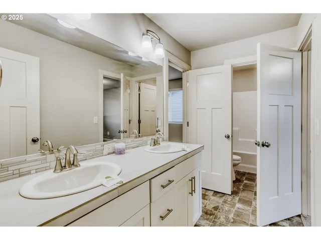 $524,900 | 6433 Southeast 23rd Street, Gresham, OR 97080