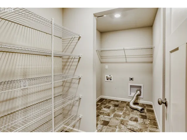 $524,900 | 6433 Southeast 23rd Street, Gresham, OR 97080