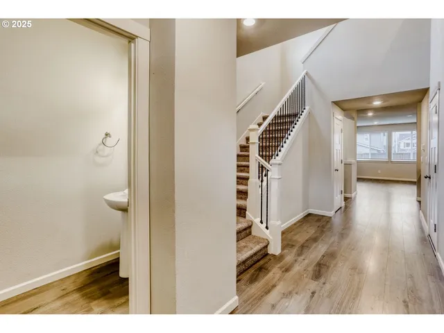 $524,900 | 6433 Southeast 23rd Street, Gresham, OR 97080