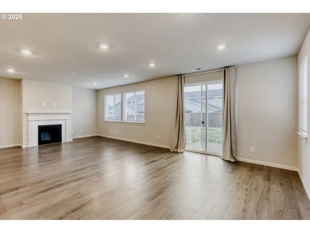 $524,900 | 6433 Southeast 23rd Street, Gresham, OR 97080