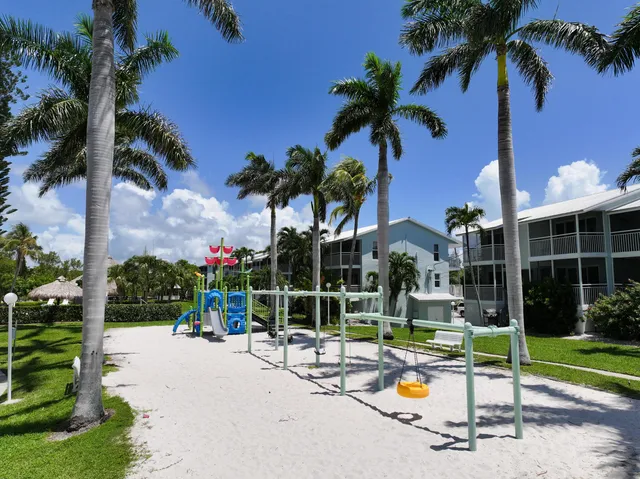 $859,900 | 1530 Ocean Bay Drive, Unit 210, Key Largo, FL 33037