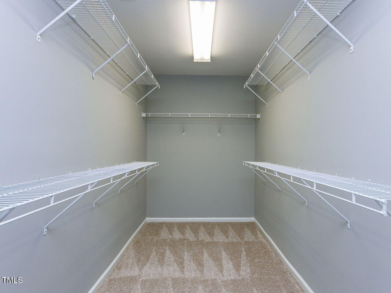 7609 Derek Drive Raleigh, NC 27613 - Photo 22 of 44 033-1280x960-primary-closet