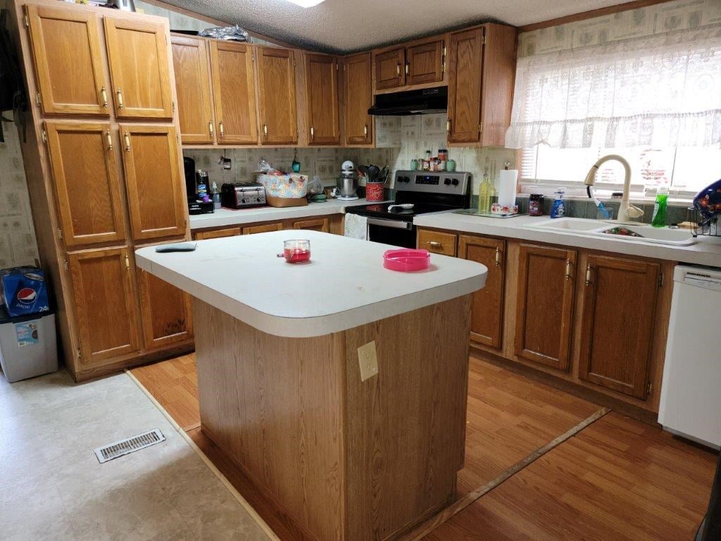 2743 Max Creek Road Hiwassee, VA 24347 - Photo 13 of 25 Gallery Image 13