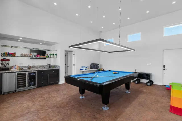 $2,995,000 | 19450 Hidden Lakes Lane, Acampo, CA 95220