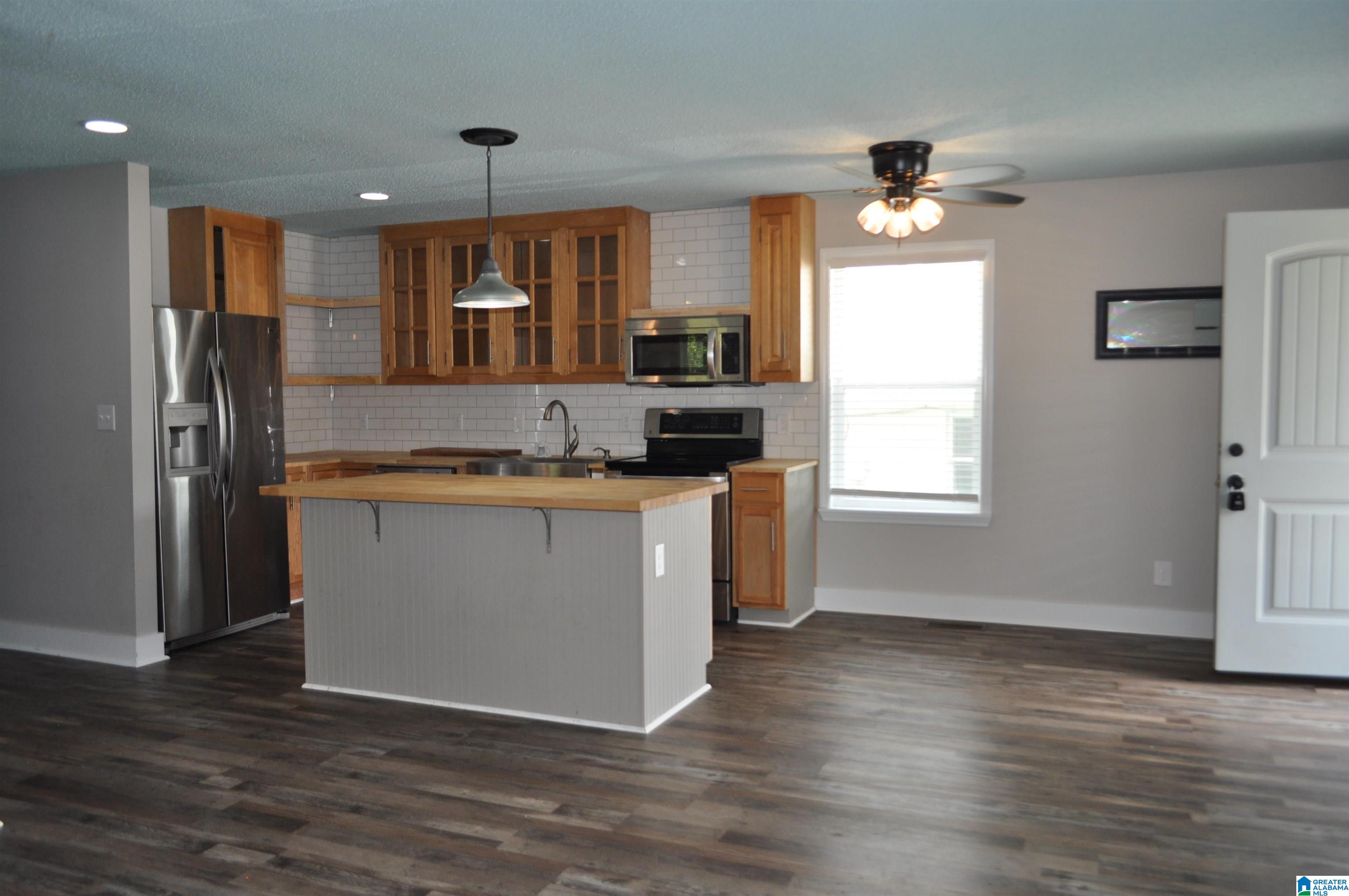 1404 7th Court Leeds, AL 35094 - Photo 9 of 29