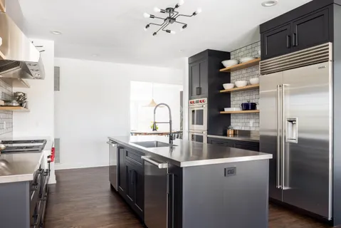 $3,200,000 | 2675 Laurel Trail, Laurel, NY 11948
