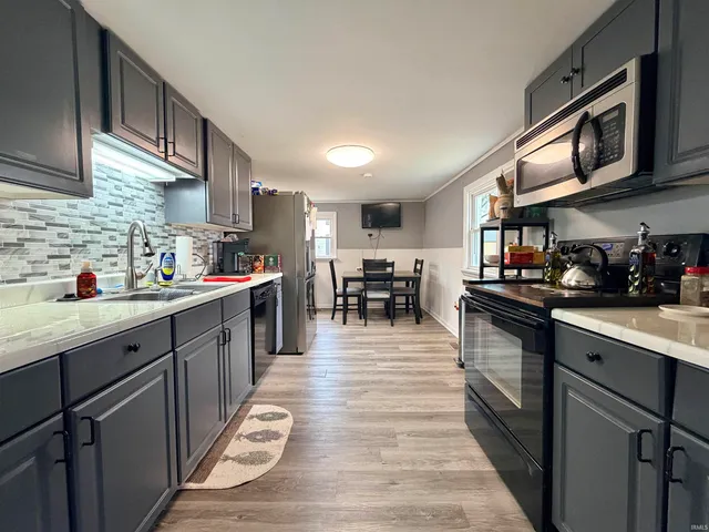 $175,000 | 603 South 3rd Street, Farmersburg, IN 47850