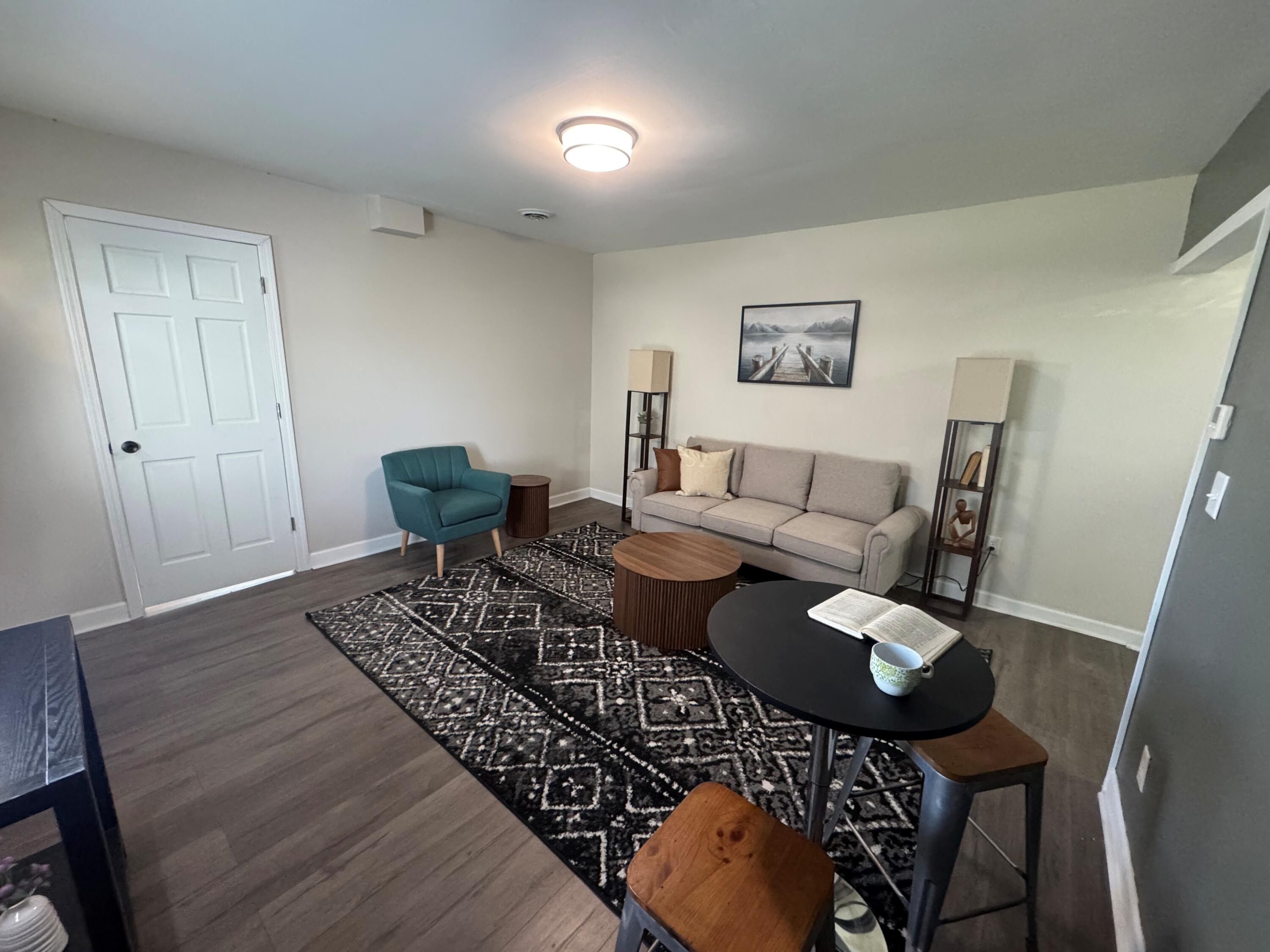 709 Dexter Street Madison, WI 53704 - Photo 2 of 19 Family Room 2