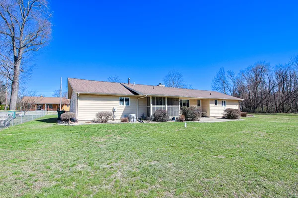 $299,900 | 303 Dahlke Street, North Judson, IN 46366