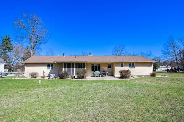 $299,900 | 303 Dahlke Street, North Judson, IN 46366