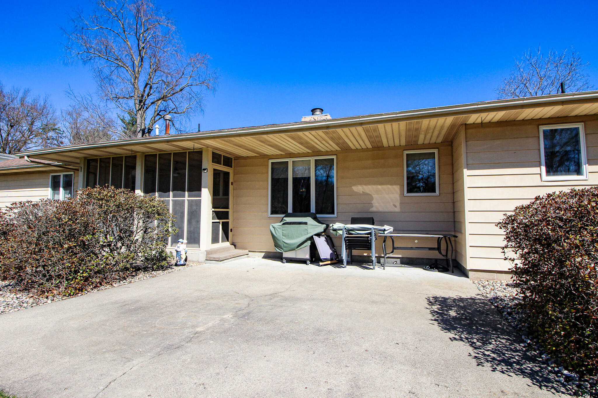 303 Dahlke Street North Judson, IN 46366 - Photo 25 of 32 2048x1365
