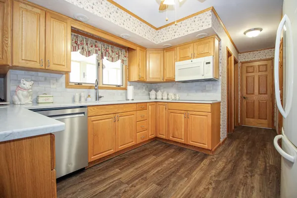 $299,900 | 303 Dahlke Street, North Judson, IN 46366