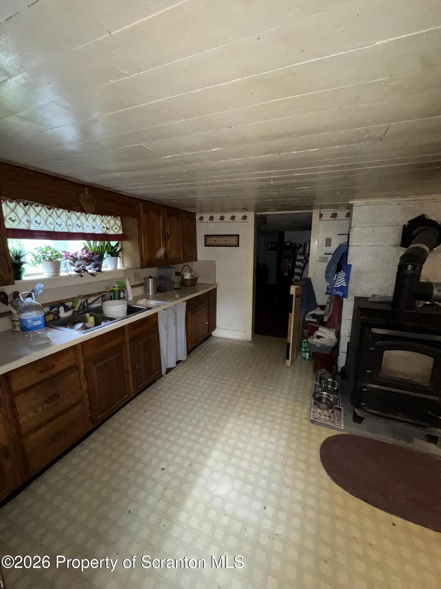 743 Pratt Hollow Road Nicholson, PA 18446 - Photo 4 of 68 Kitchen