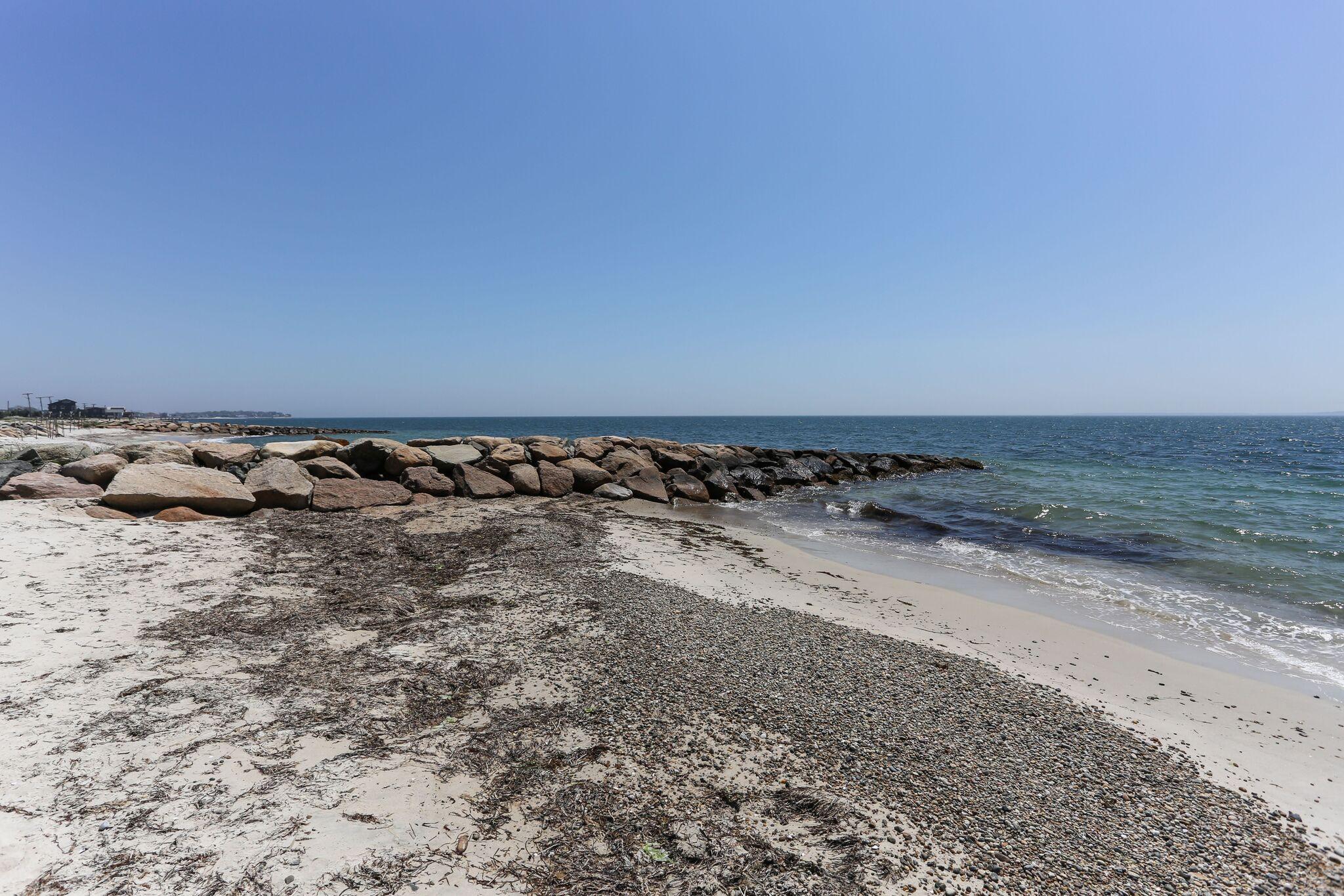 43 Elm Road Falmouth, MA 02540 - Photo 23 of 23 43ElmLR-38