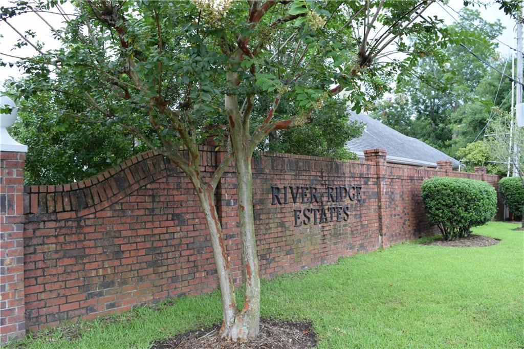 38 Chalstrom Drive River Ridge, LA 70123 - Photo 2 of 4 Gallery Image 2