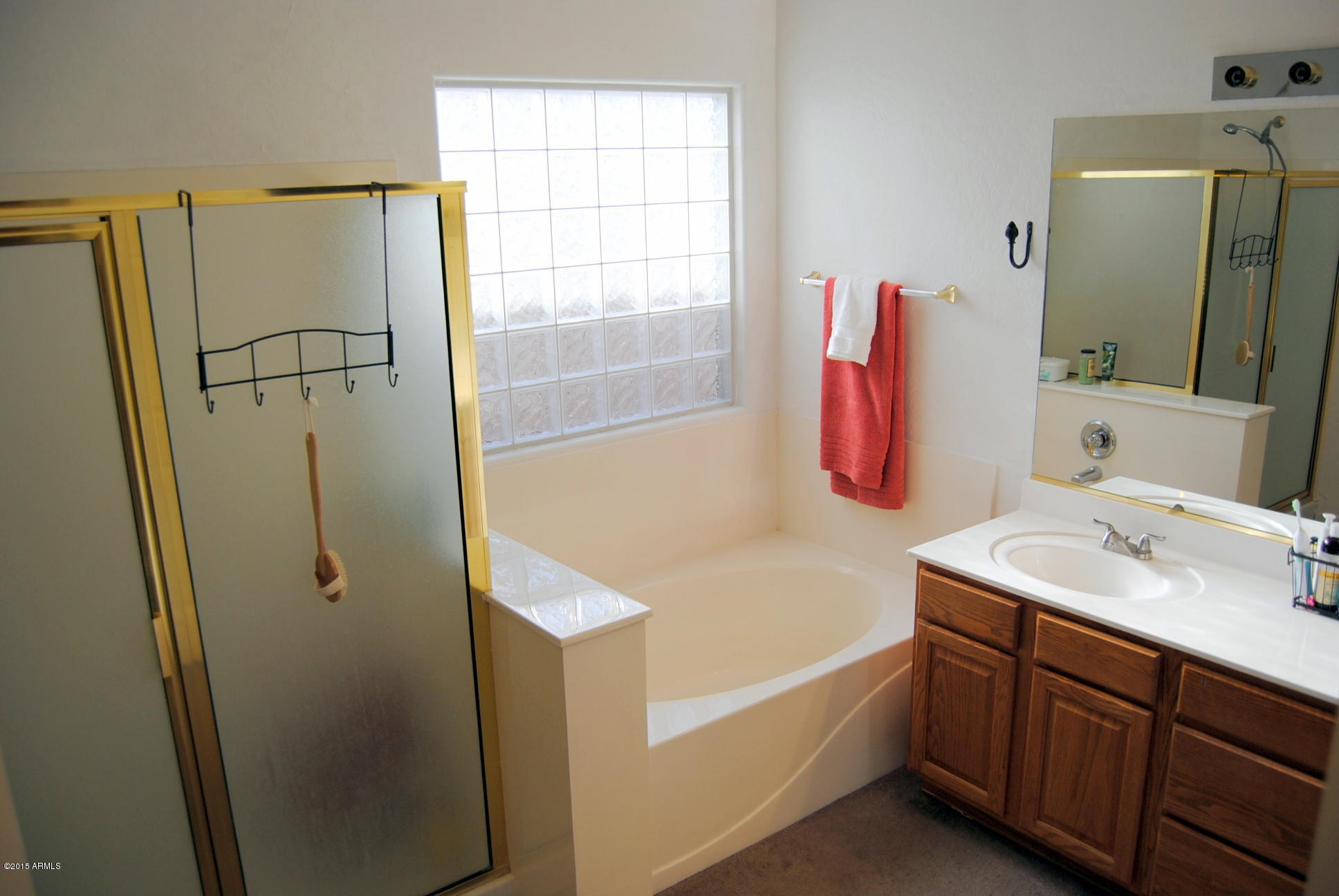 11025 West Almeria Road Avondale, AZ 85392 - Photo 14 of 31 Master Bath