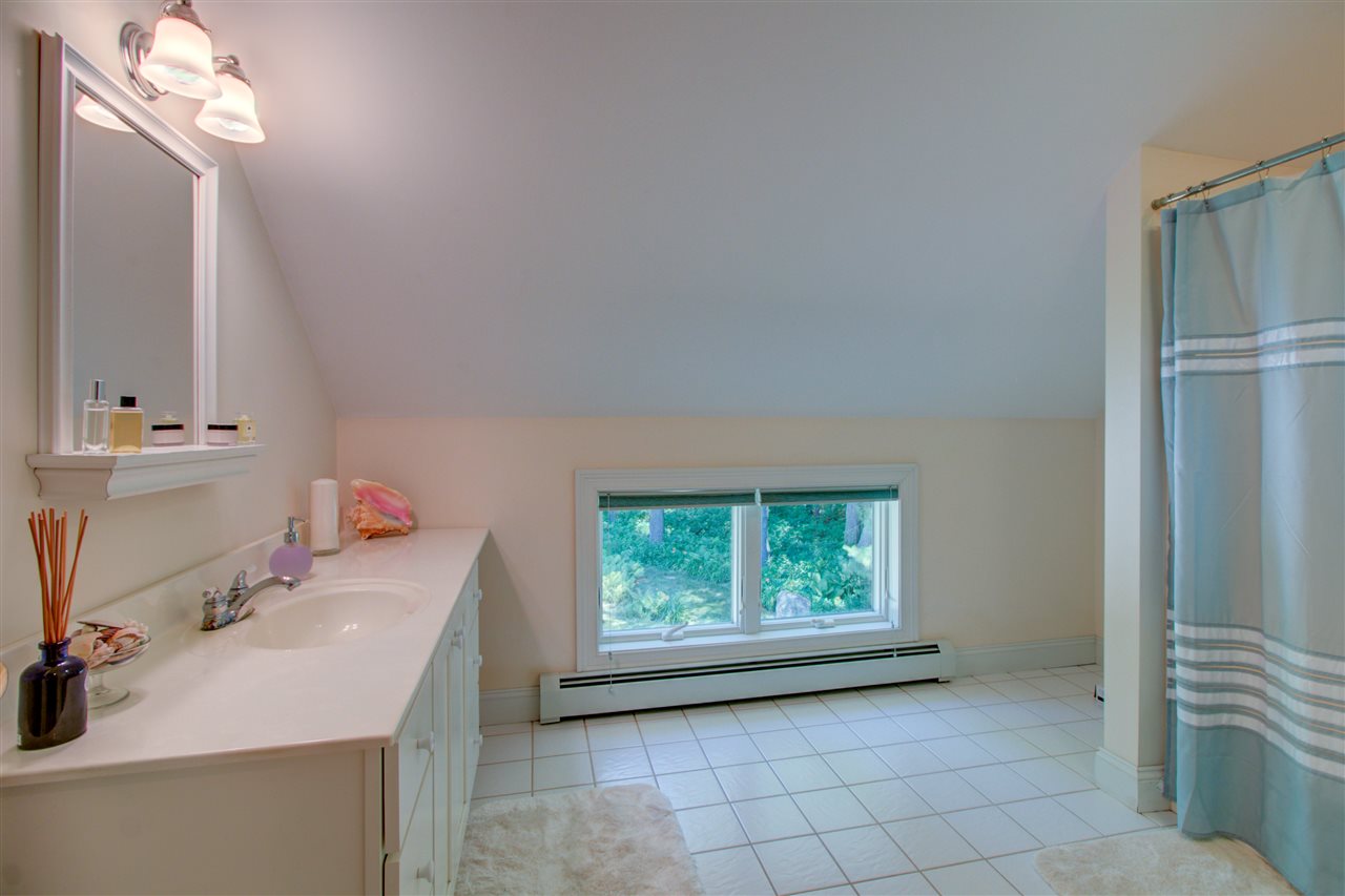 57 Split Rock Road Charlotte, VT 05445 - Photo 27 of 38 Gallery Image 27