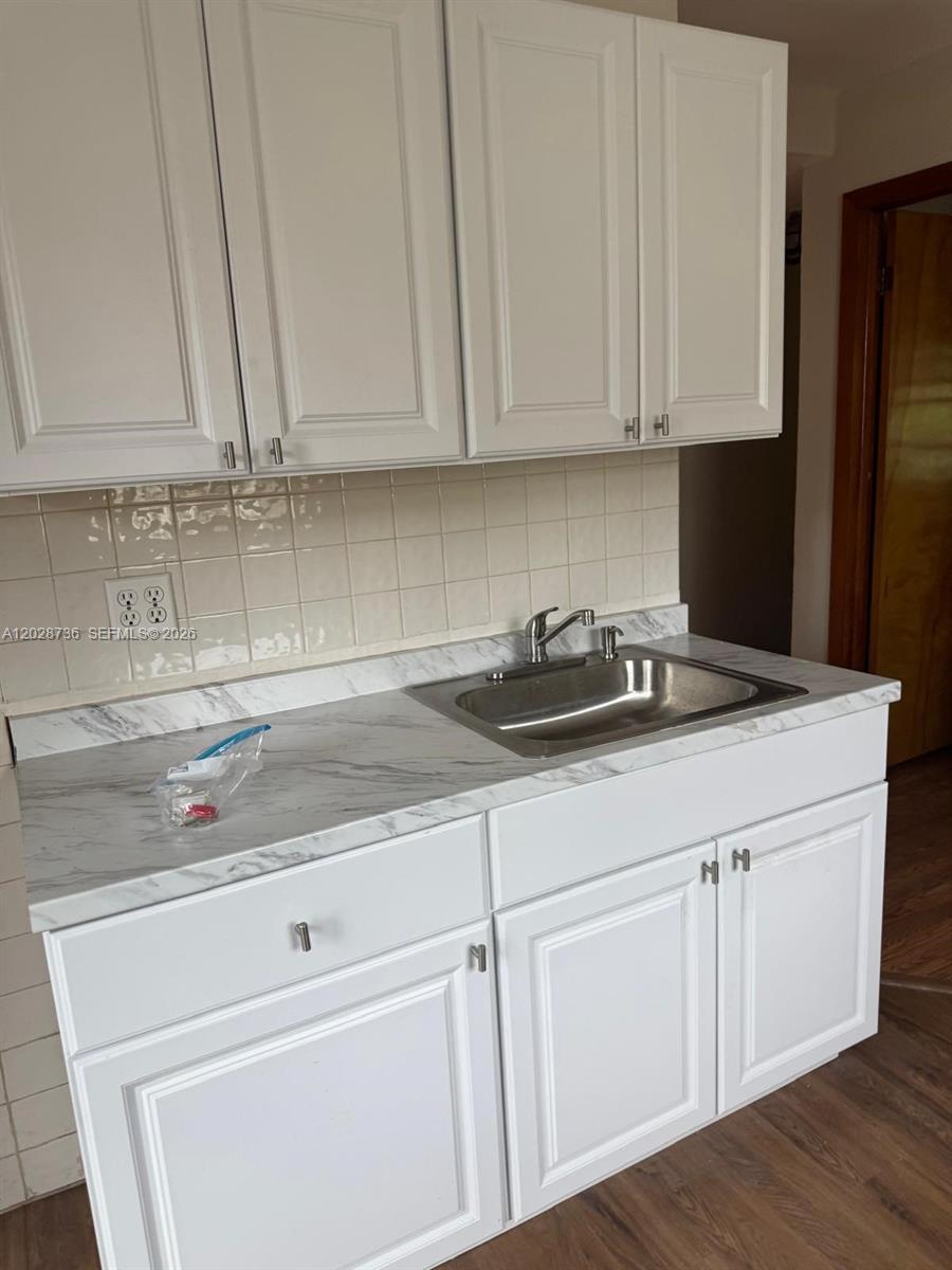 2107 Secoffee Street, Unit 2 Miami, FL 33133 - Photo 13 of 14