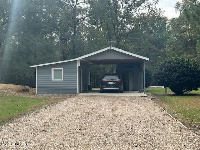 $69,500 | 3021 Garden City Road, Roxie, MS 39661
