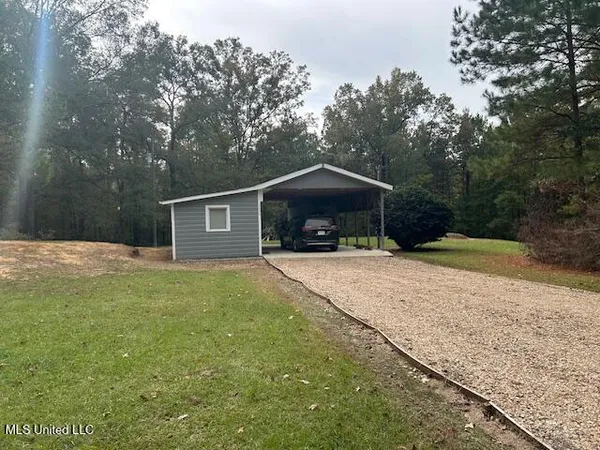 $69,500 | 3021 Garden City Road, Roxie, MS 39661