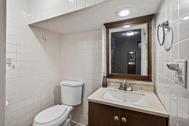 $424,900 | 3048 Columbus Avenue, Minneapolis, MN 55407