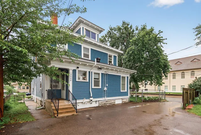 $449,900 | 3048 Columbus Avenue, Minneapolis, MN 55407