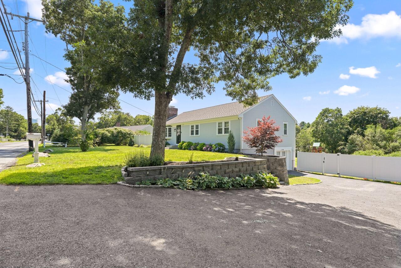 1109 Shootflying Hill Road Centerville, MA 02632 - Photo 42 of 46 DSC09435 Large