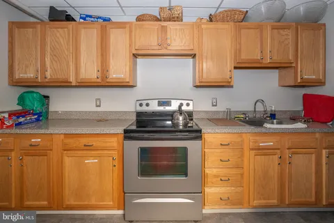 $135,000 | 1900 John F Kennedy Boulevard, Unit 818, Philadelphia, PA 19103